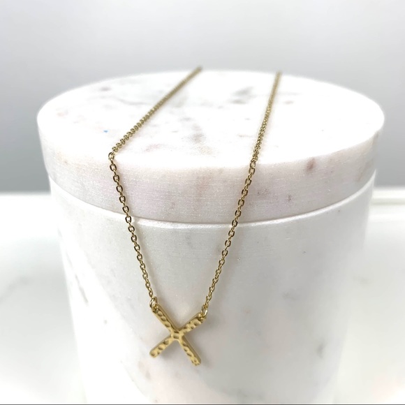 💎 NEW 14k gold plated X shaped necklace - Picture 5 of 8